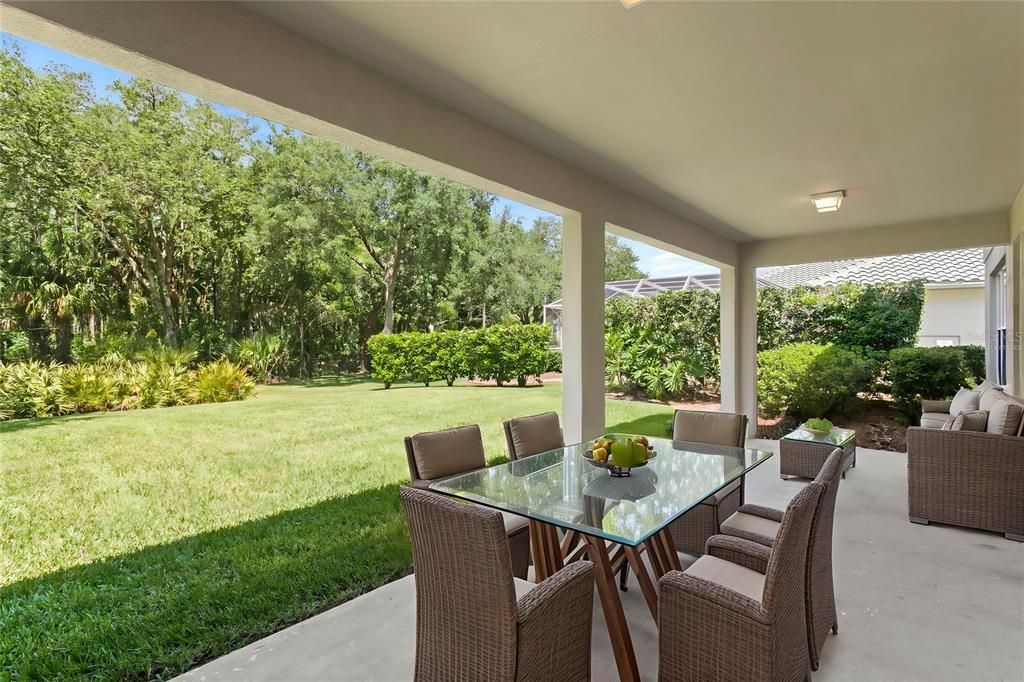 En Venta: $799,900 (5 camas, 4 baños, 3914 Pies cuadrados)