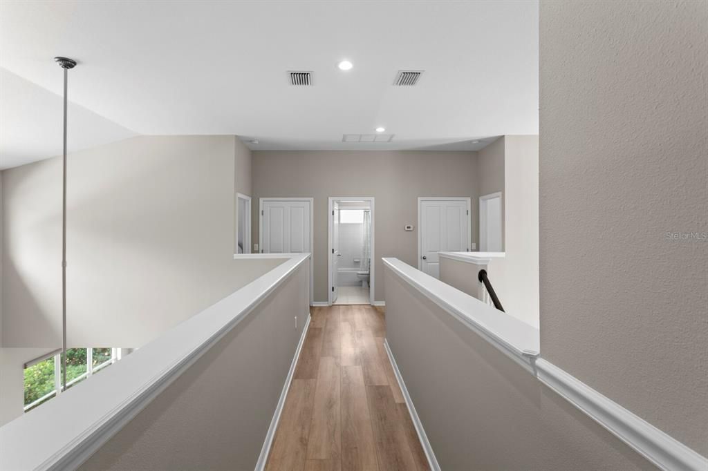En Venta: $799,900 (5 camas, 4 baños, 3914 Pies cuadrados)