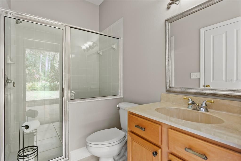 En Venta: $799,900 (5 camas, 4 baños, 3914 Pies cuadrados)