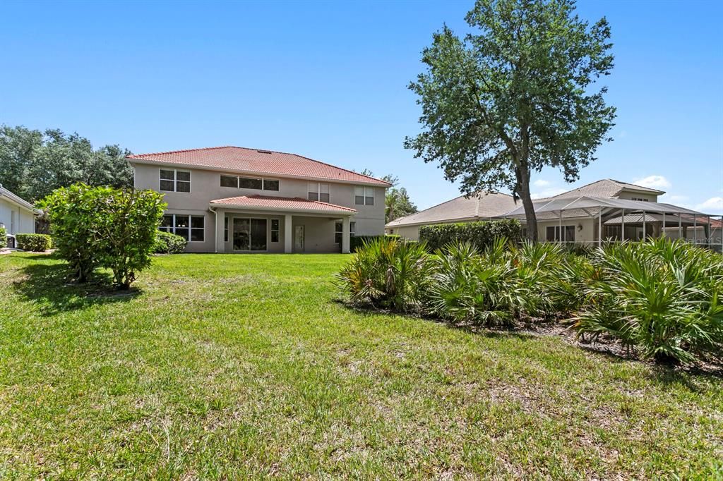 En Venta: $799,900 (5 camas, 4 baños, 3914 Pies cuadrados)