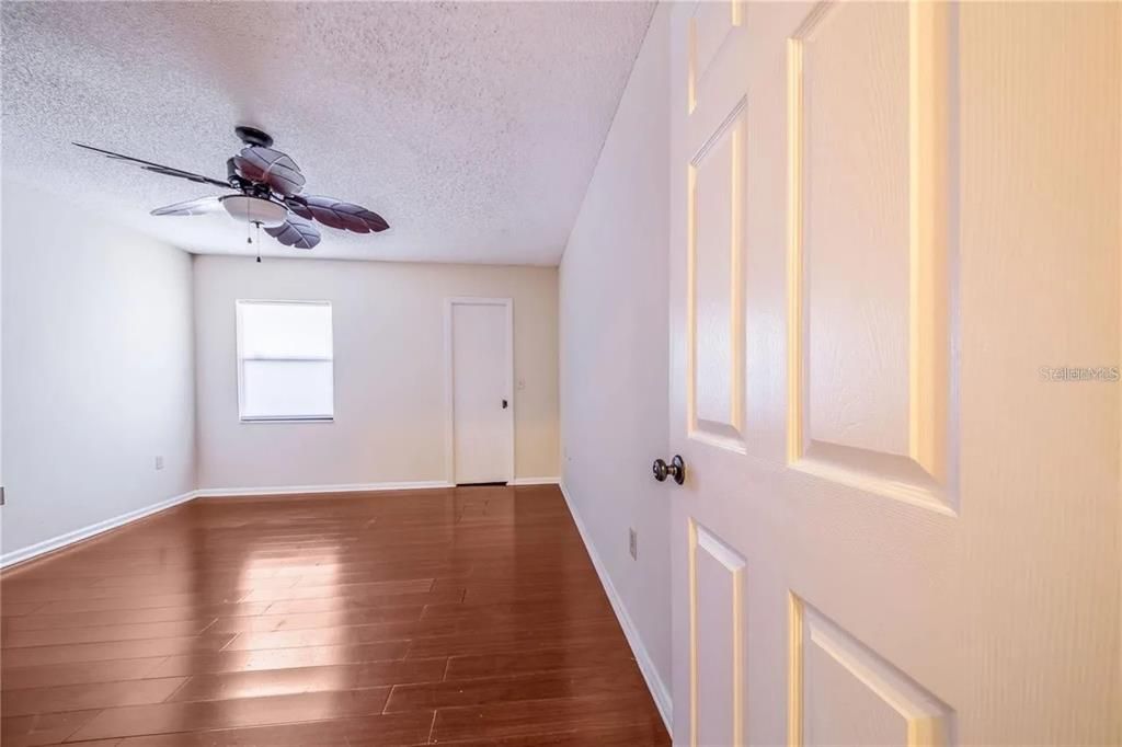 For Rent: $1,850 (2 beds, 2 baths, 1271 Square Feet)
