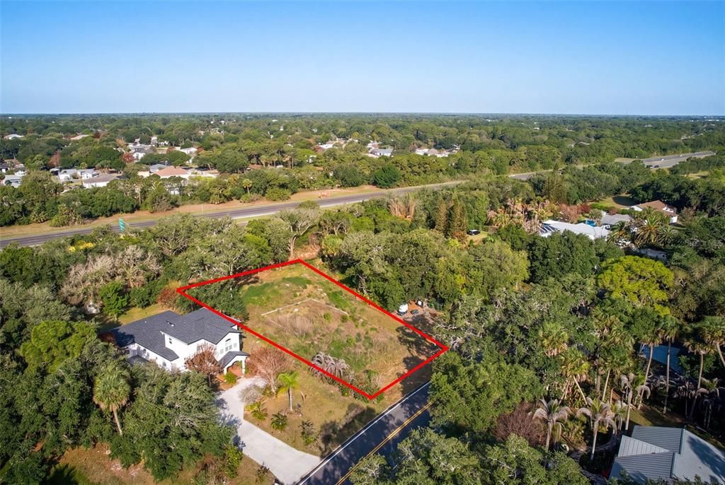 En Venta: $128,000 (0.33 acres)