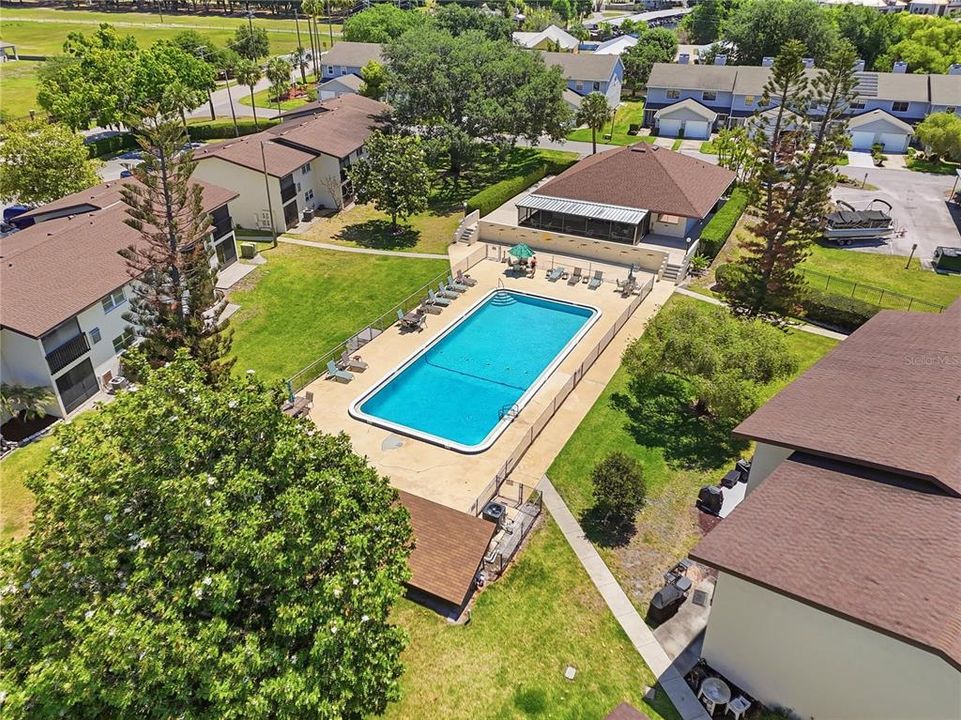 На продажу: $135,000 (2 спален, 1 ванн, 840 Квадратных фут)