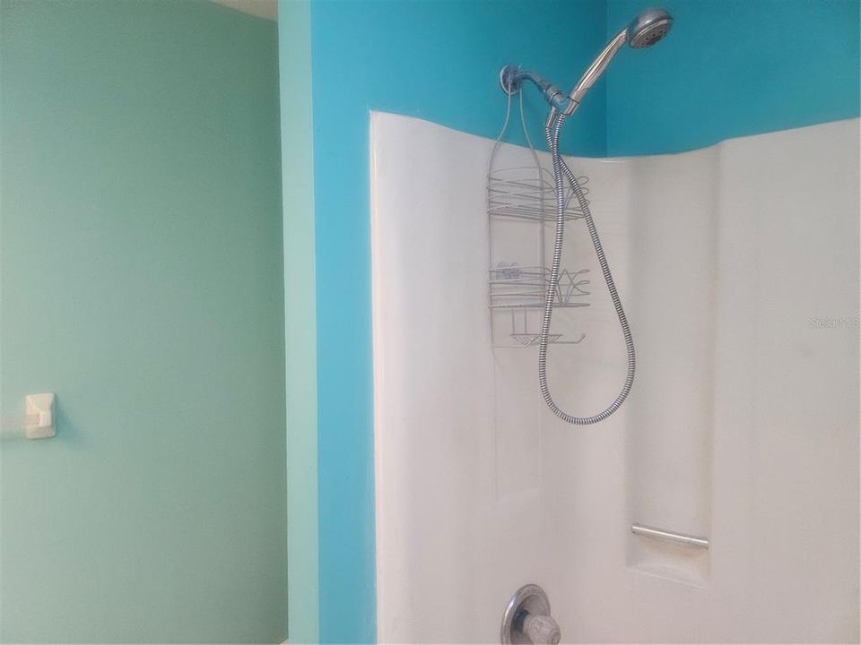For Sale: $179,900 (2 beds, 2 baths, 1286 Square Feet)