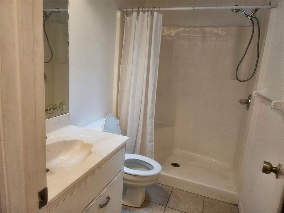 For Sale: $179,900 (2 beds, 2 baths, 1286 Square Feet)