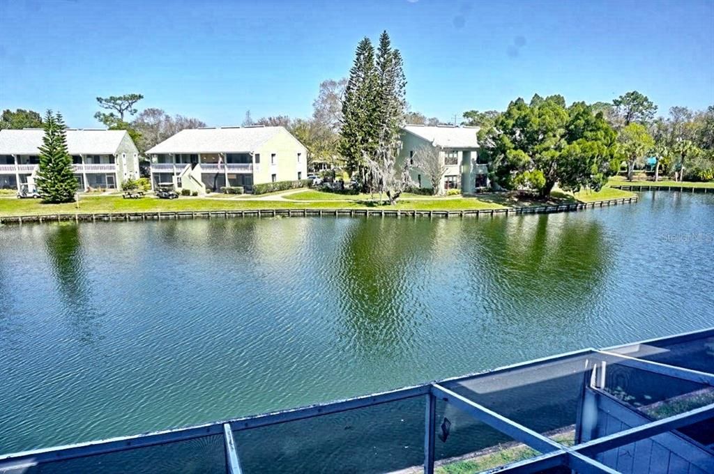 For Sale: $267,500 (2 beds, 1 baths, 1368 Square Feet)