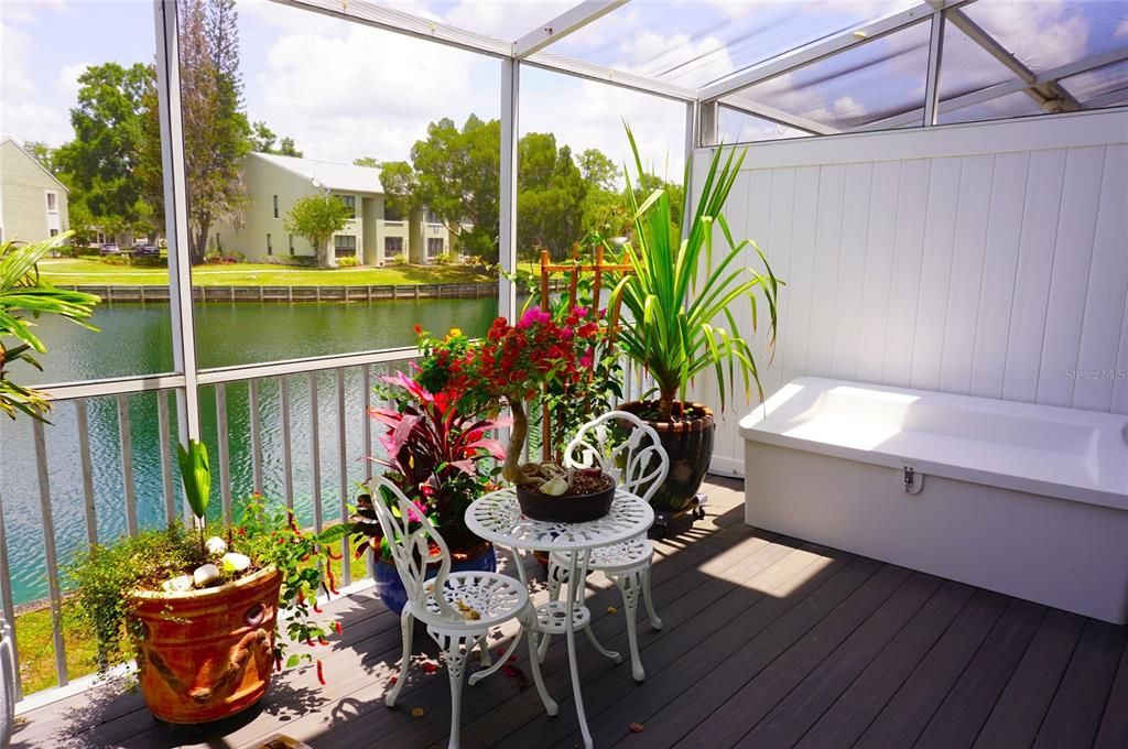 For Sale: $267,500 (2 beds, 1 baths, 1368 Square Feet)