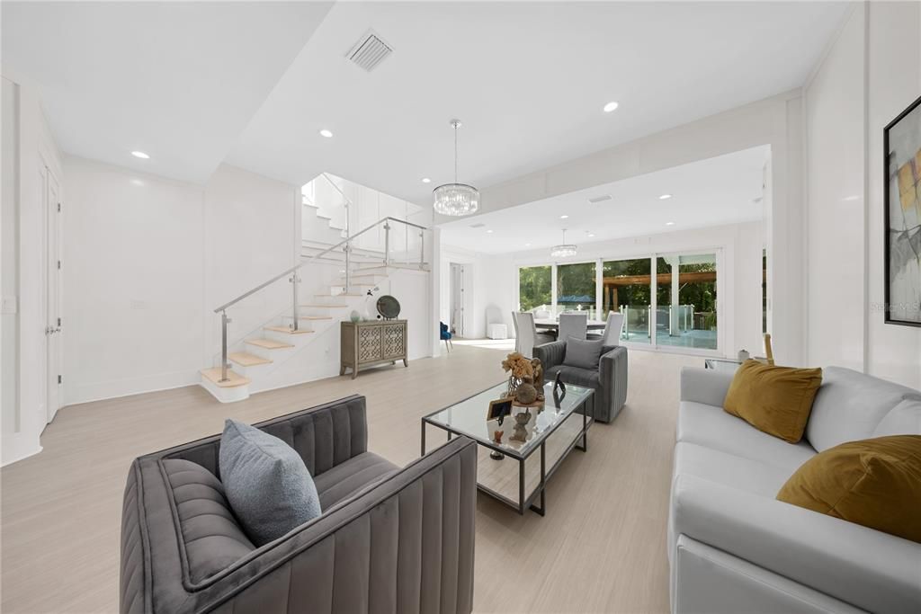 Activo con contrato: $3,350,000 (6 camas, 6 baños, 5283 Pies cuadrados)