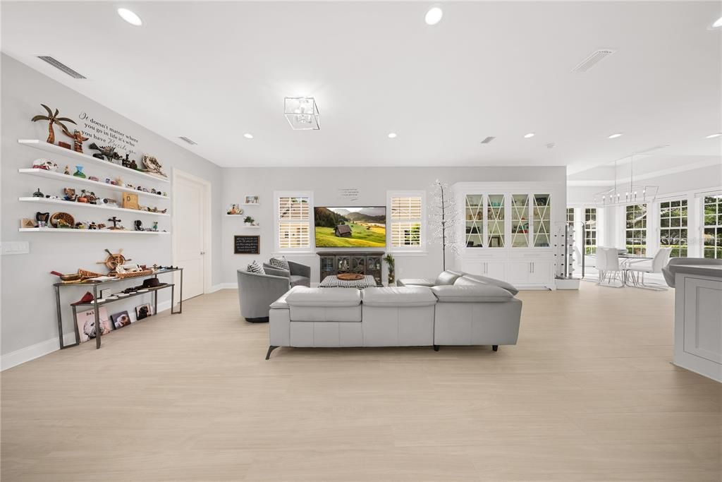 Activo con contrato: $3,350,000 (6 camas, 6 baños, 5283 Pies cuadrados)