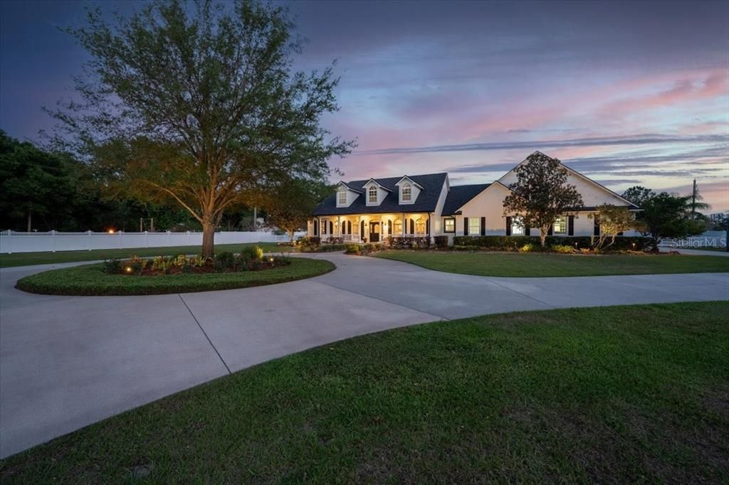 На продажу: $1,200,000 (4 спален, 4 ванн, 3719 Квадратных фут)