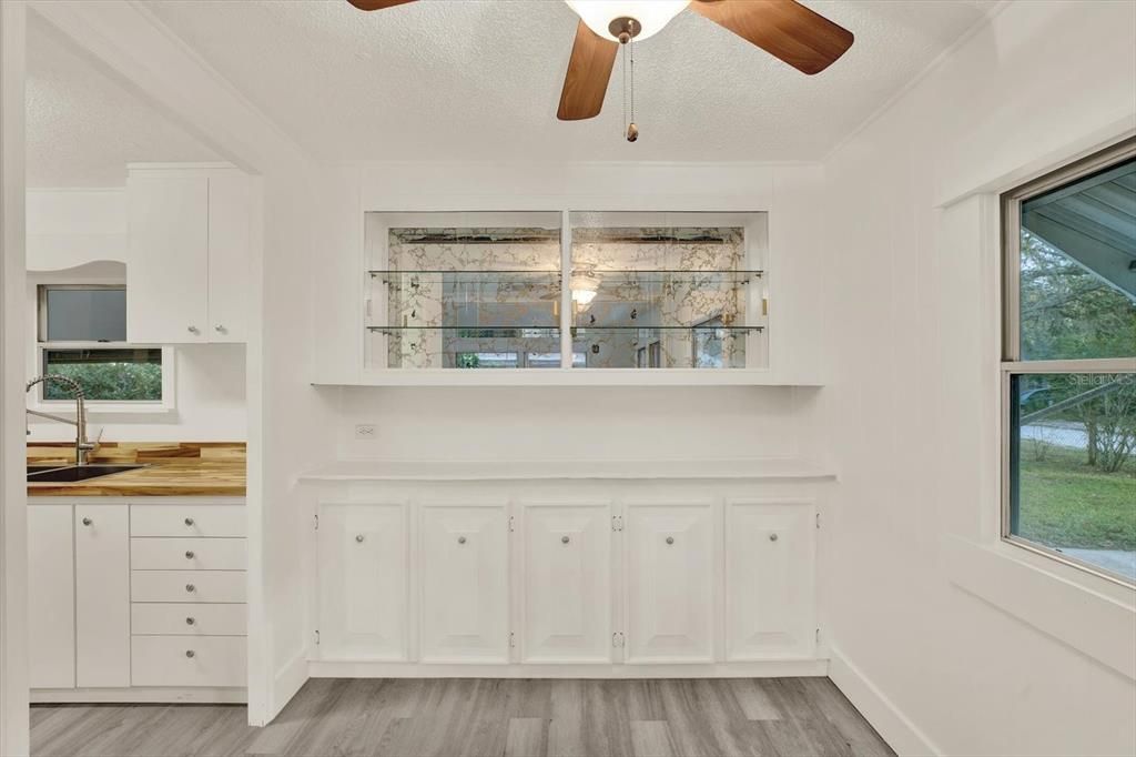 For Sale: $160,000 (2 beds, 2 baths, 960 Square Feet)