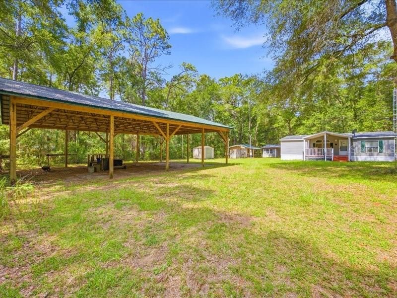 For Sale: $385,000 (2 beds, 2 baths, 1040 Square Feet)