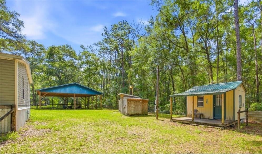 For Sale: $385,000 (2 beds, 2 baths, 1040 Square Feet)