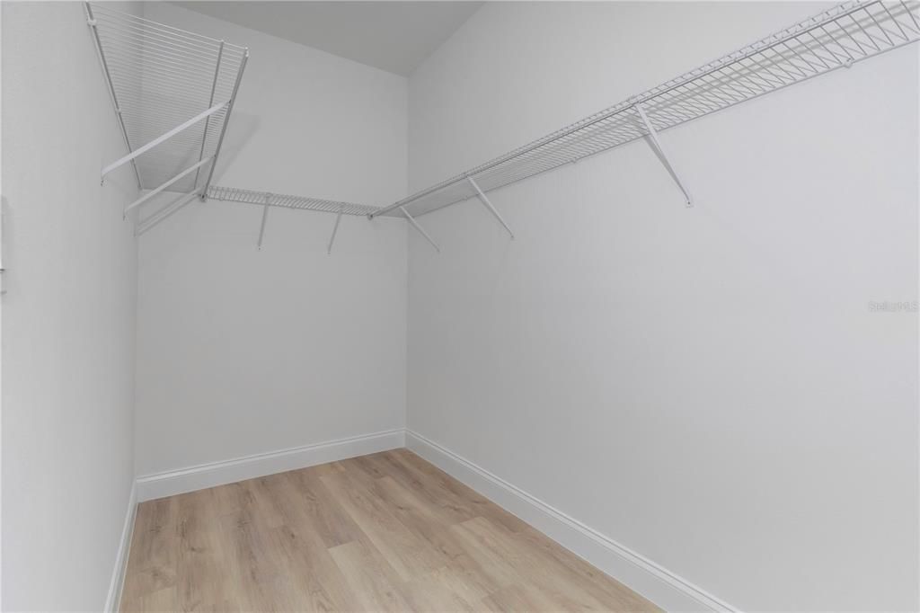 En Venta: $253,900 (3 camas, 2 baños, 1427 Pies cuadrados)