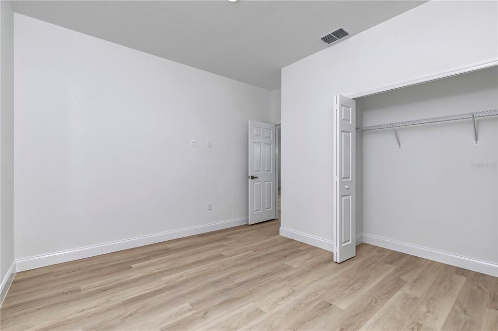 En Venta: $253,900 (3 camas, 2 baños, 1427 Pies cuadrados)