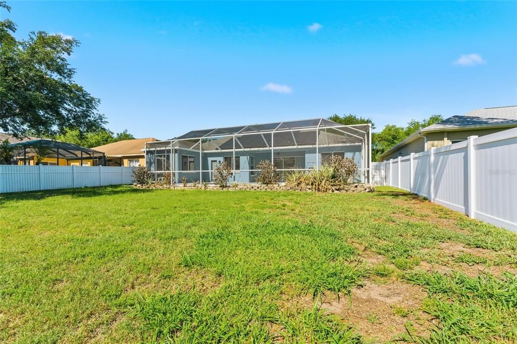 Activo con contrato: $525,000 (3 camas, 3 baños, 2444 Pies cuadrados)