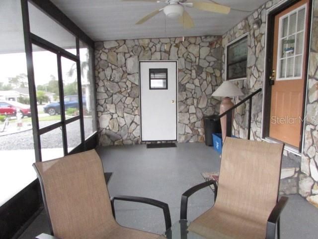 For Sale: $189,900 (2 beds, 2 baths, 1248 Square Feet)