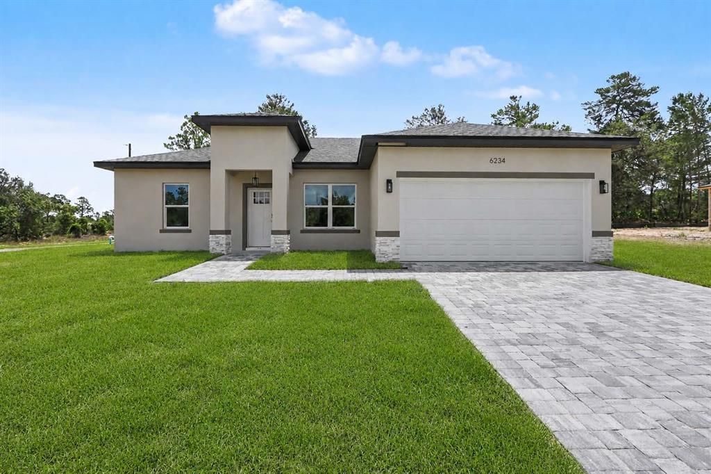 For Sale: $253,900 (3 beds, 2 baths, 1427 Square Feet)