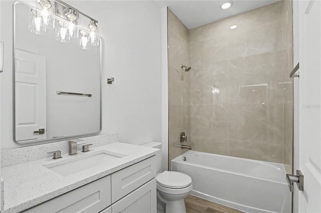 For Sale: $253,900 (3 beds, 2 baths, 1427 Square Feet)