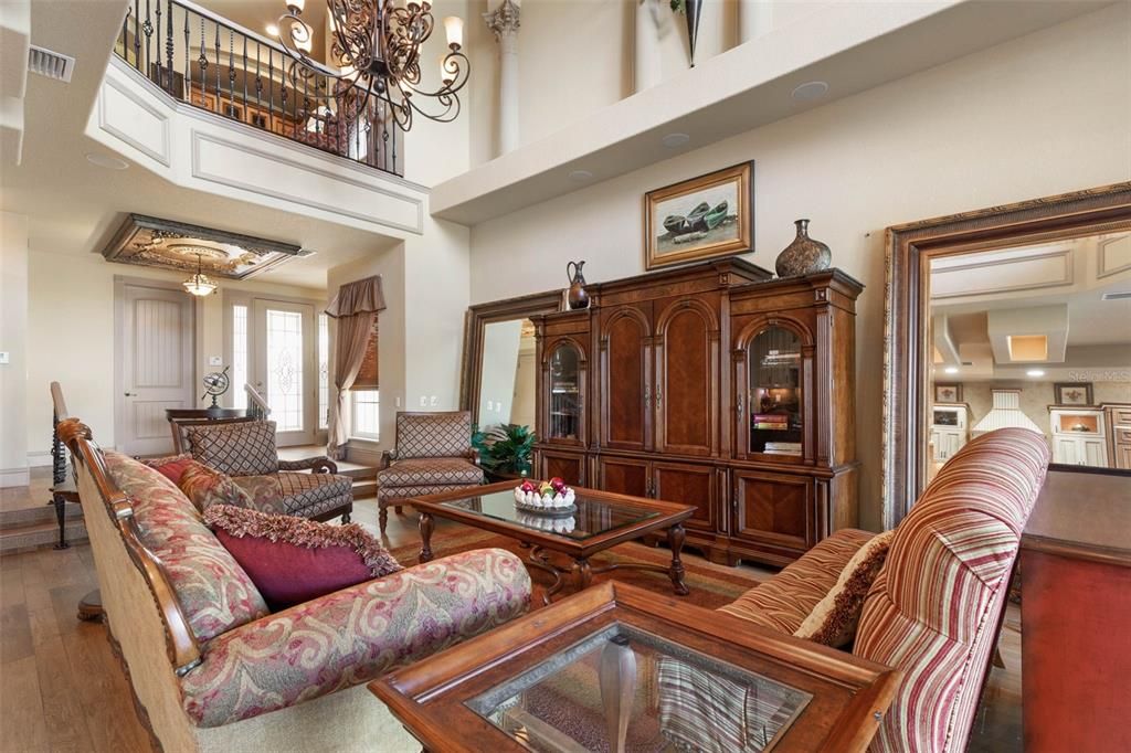 For Sale: $1,489,000 (5 beds, 4 baths, 4135 Square Feet)