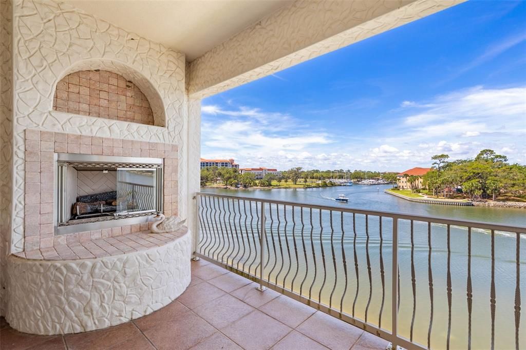For Sale: $1,489,000 (5 beds, 4 baths, 4135 Square Feet)