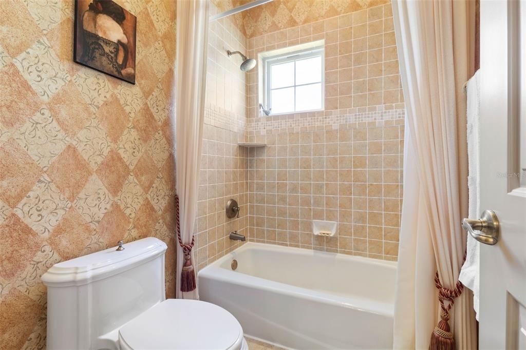 For Sale: $1,489,000 (5 beds, 4 baths, 4135 Square Feet)
