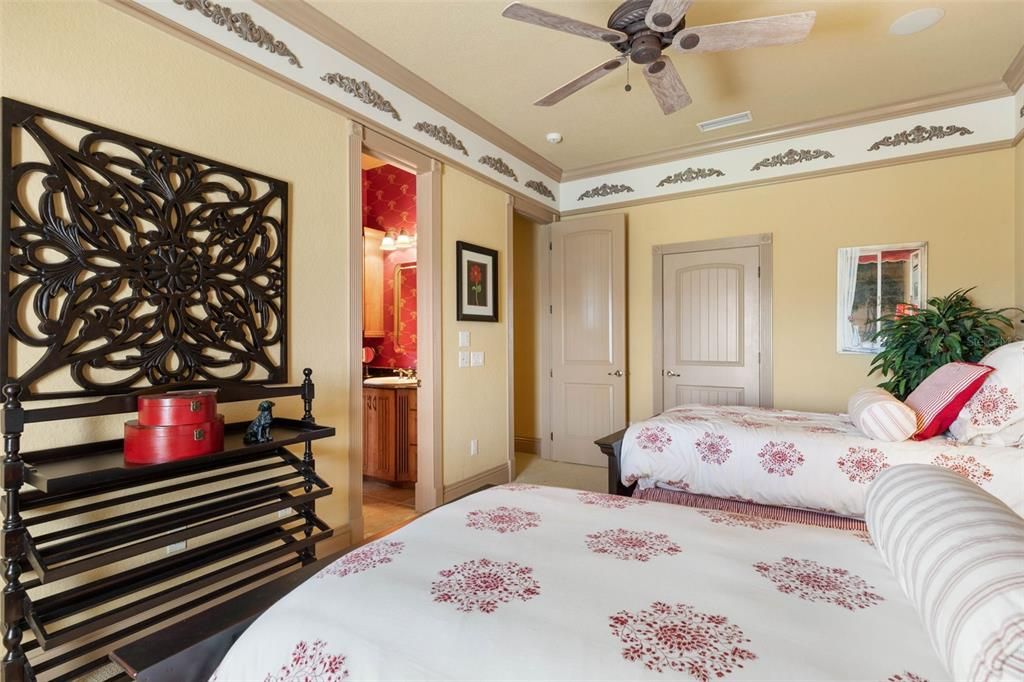 For Sale: $1,489,000 (5 beds, 4 baths, 4135 Square Feet)