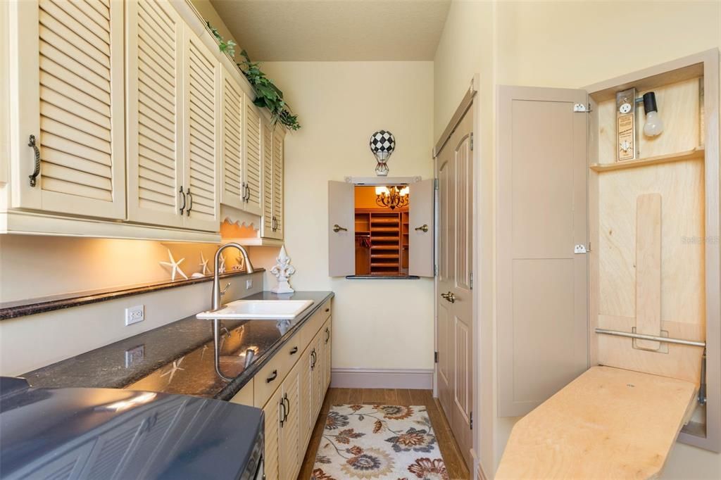 For Sale: $1,489,000 (5 beds, 4 baths, 4135 Square Feet)