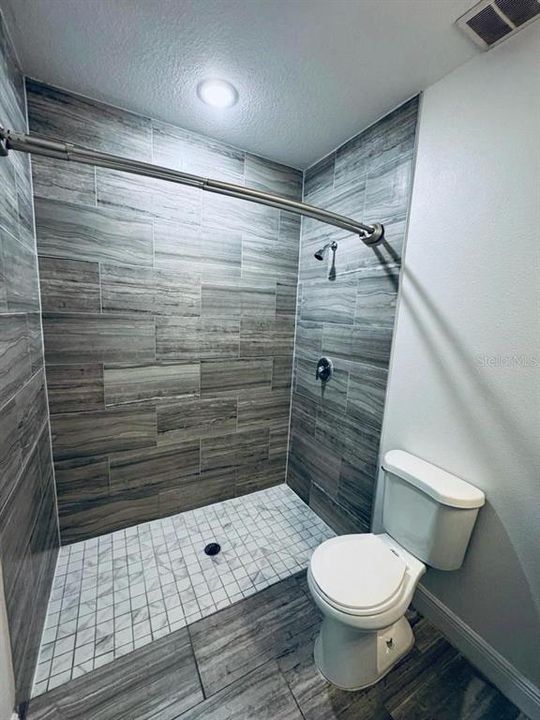 В аренду: $1,800 (3 спален, 2 ванн, 1400 Квадратных фут)