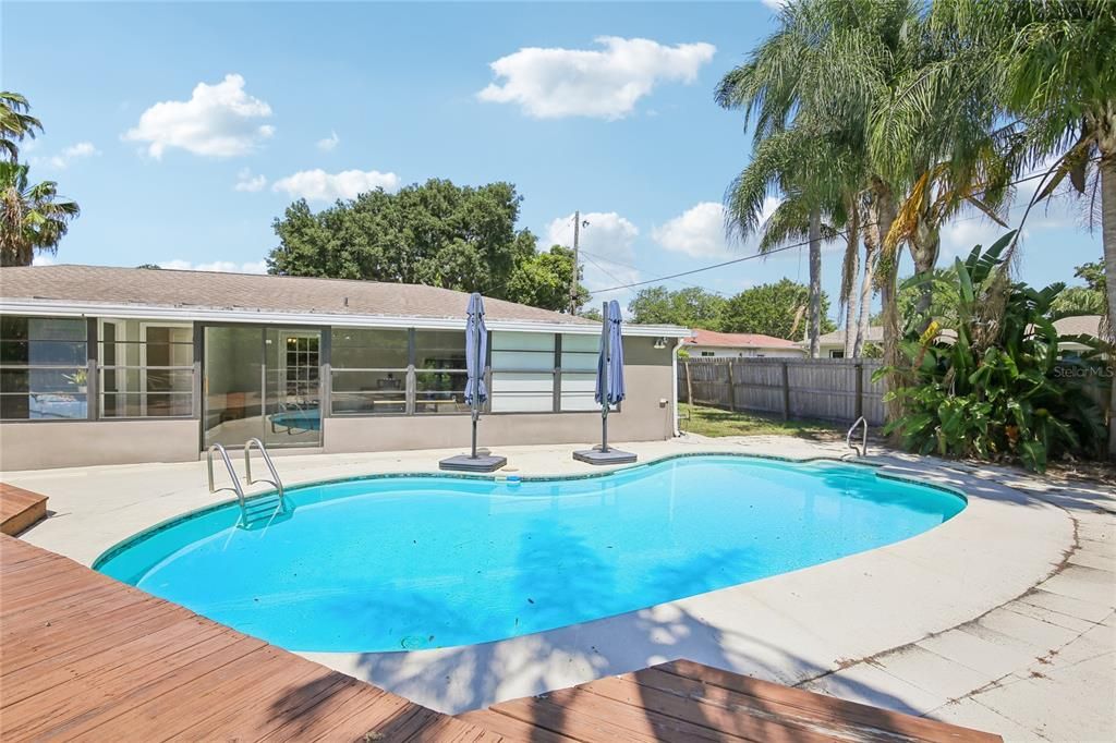 En Venta: $659,900 (4 camas, 3 baños, 2682 Pies cuadrados)