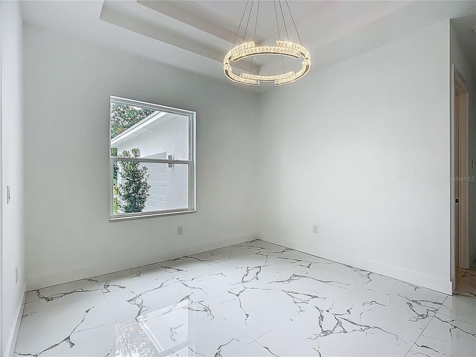 На продажу: $798,900 (4 спален, 3 ванн, 2607 Квадратных фут)
