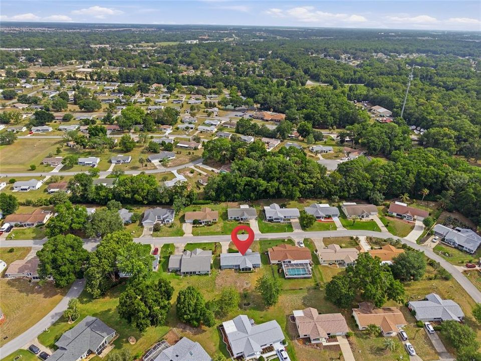 Active With Contract: $184,900 (2 beds, 2 baths, 1119 Square Feet)