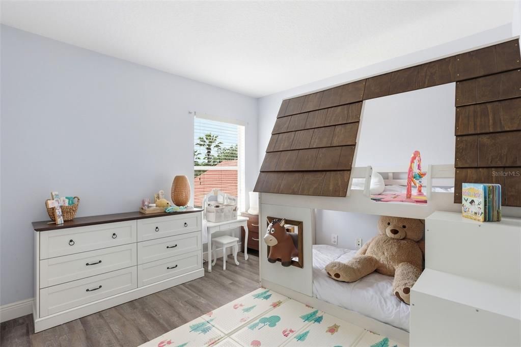 En Venta: $499,000 (6 camas, 4 baños, 2771 Pies cuadrados)