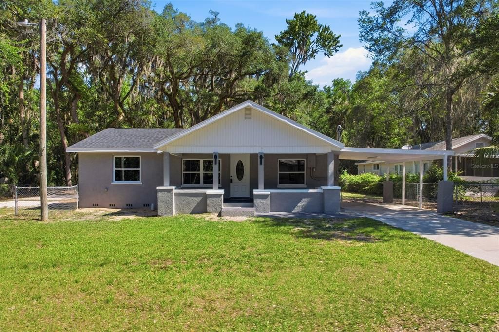 En Venta: $289,000 (3 camas, 2 baños, 1400 Pies cuadrados)