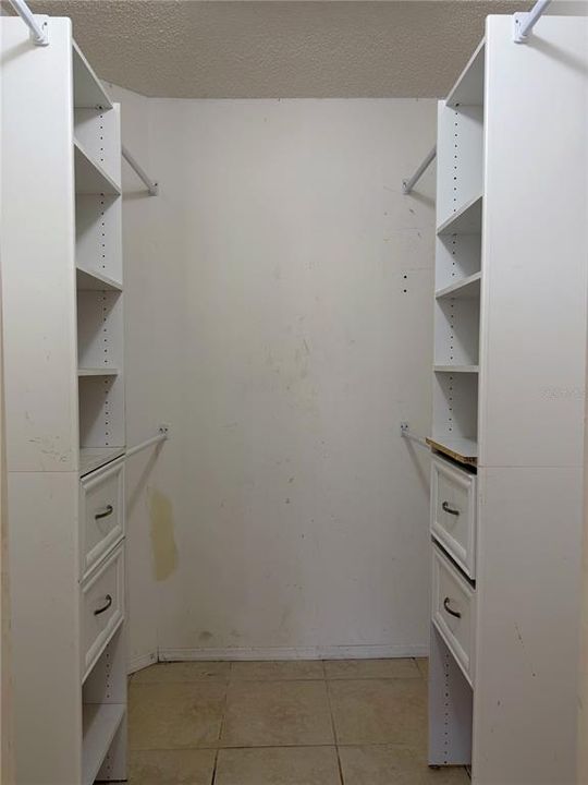 Activo con contrato: $224,999 (3 camas, 2 baños, 1499 Pies cuadrados)