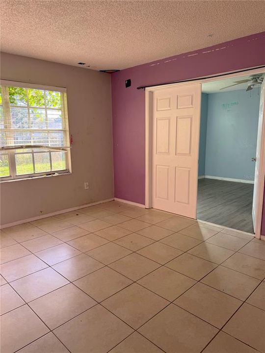 Activo con contrato: $224,999 (3 camas, 2 baños, 1499 Pies cuadrados)