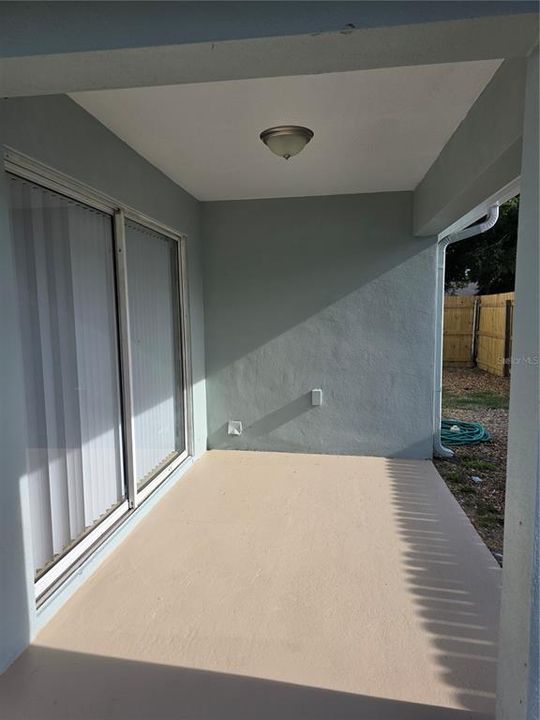Active With Contract: $299,900 (4 beds, 2 baths, 1969 Square Feet)