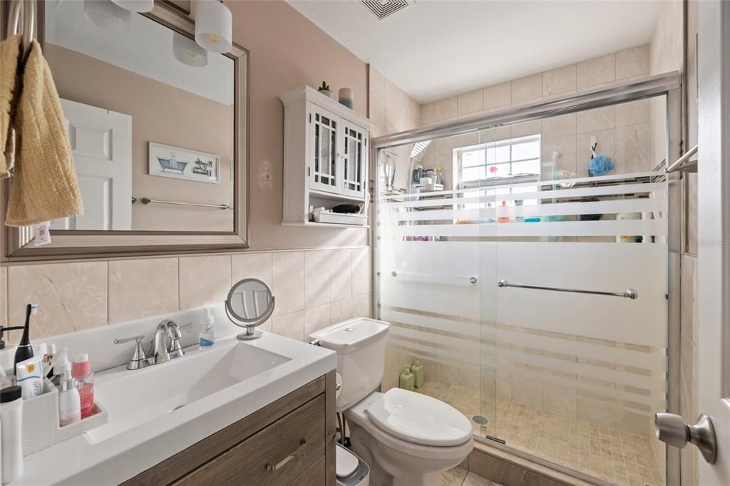 Active With Contract: $499,900 (5 beds, 3 baths, 2111 Square Feet)