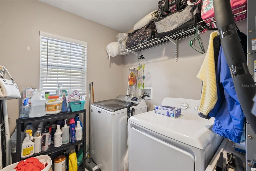 Active With Contract: $499,900 (5 beds, 3 baths, 2111 Square Feet)