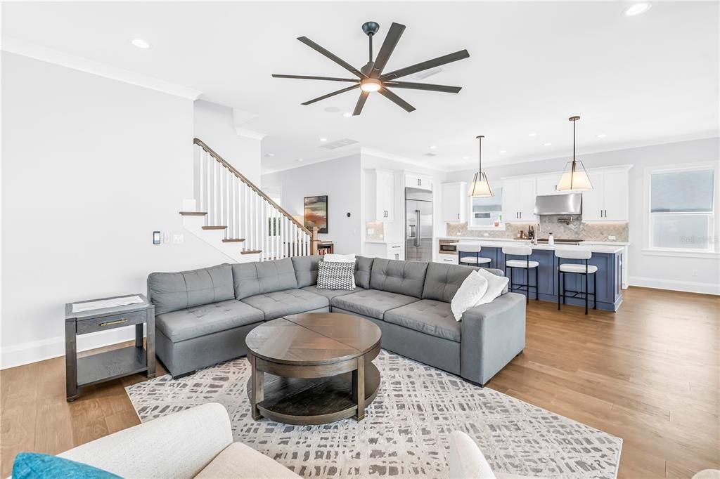 En Venta: $2,399,000 (5 camas, 4 baños, 3509 Pies cuadrados)