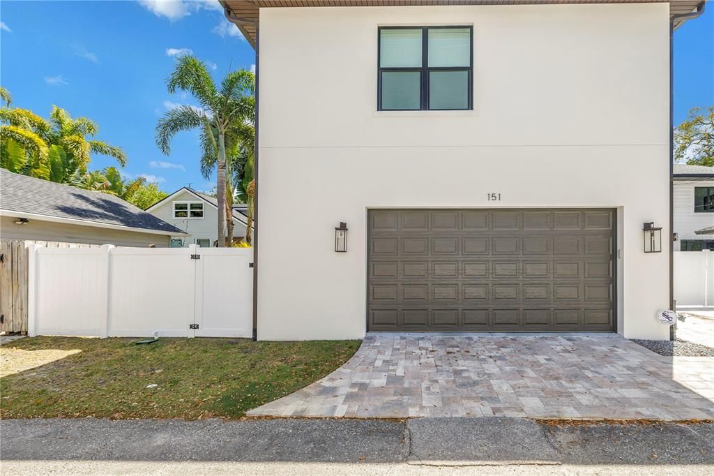 En Venta: $2,399,000 (5 camas, 4 baños, 3509 Pies cuadrados)