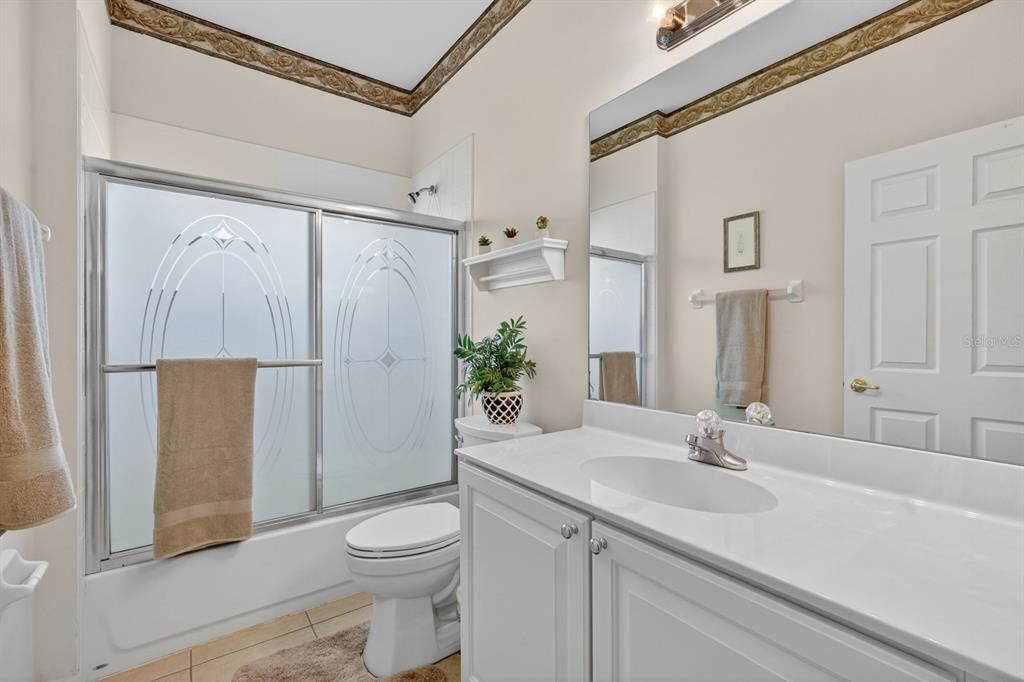 На продажу: $399,000 (3 спален, 2 ванн, 1607 Квадратных фут)