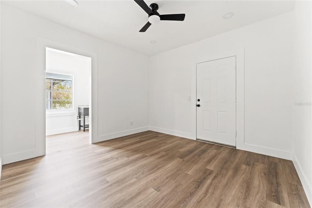 For Sale: $465,000 (4 beds, 2 baths, 2167 Square Feet)