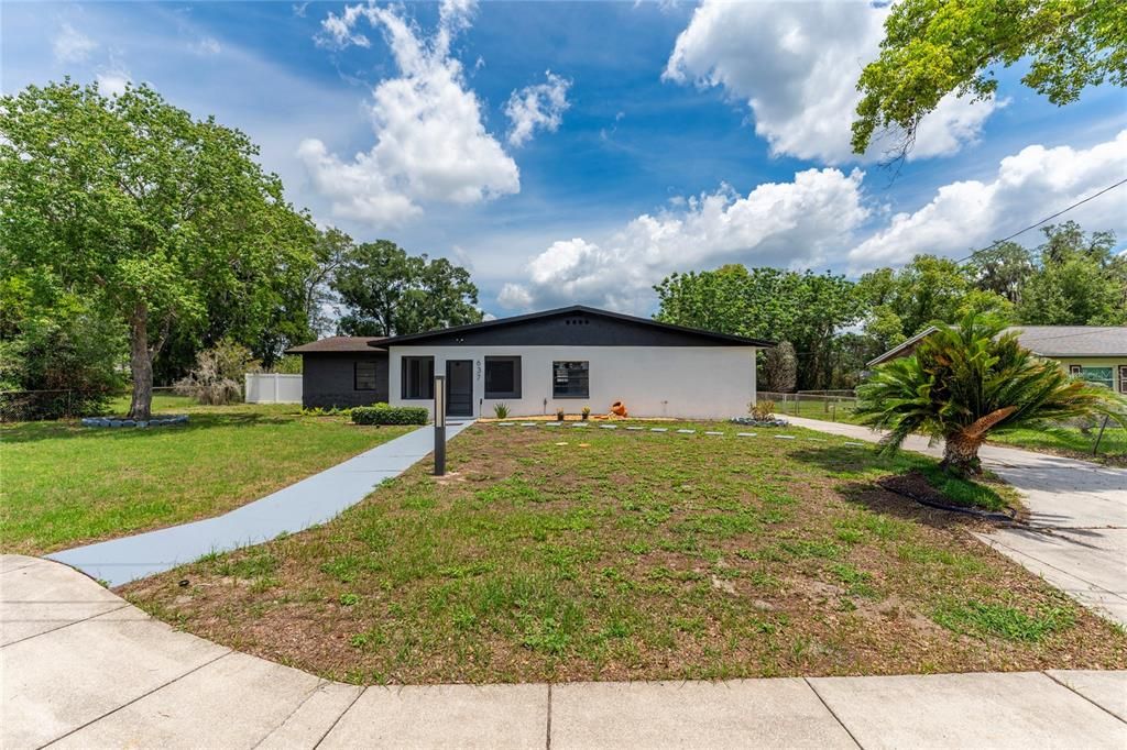 For Sale: $465,000 (4 beds, 2 baths, 2167 Square Feet)