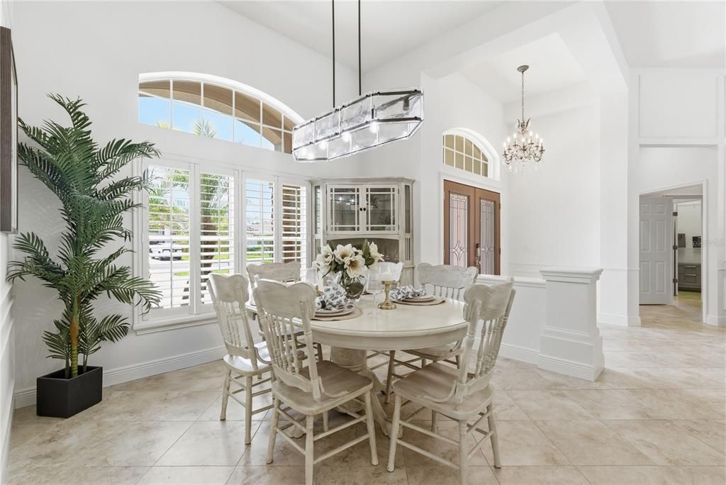 For Sale: $899,900 (4 beds, 2 baths, 2941 Square Feet)