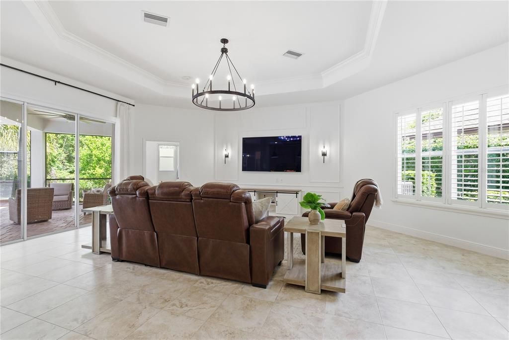 For Sale: $899,900 (4 beds, 2 baths, 2941 Square Feet)