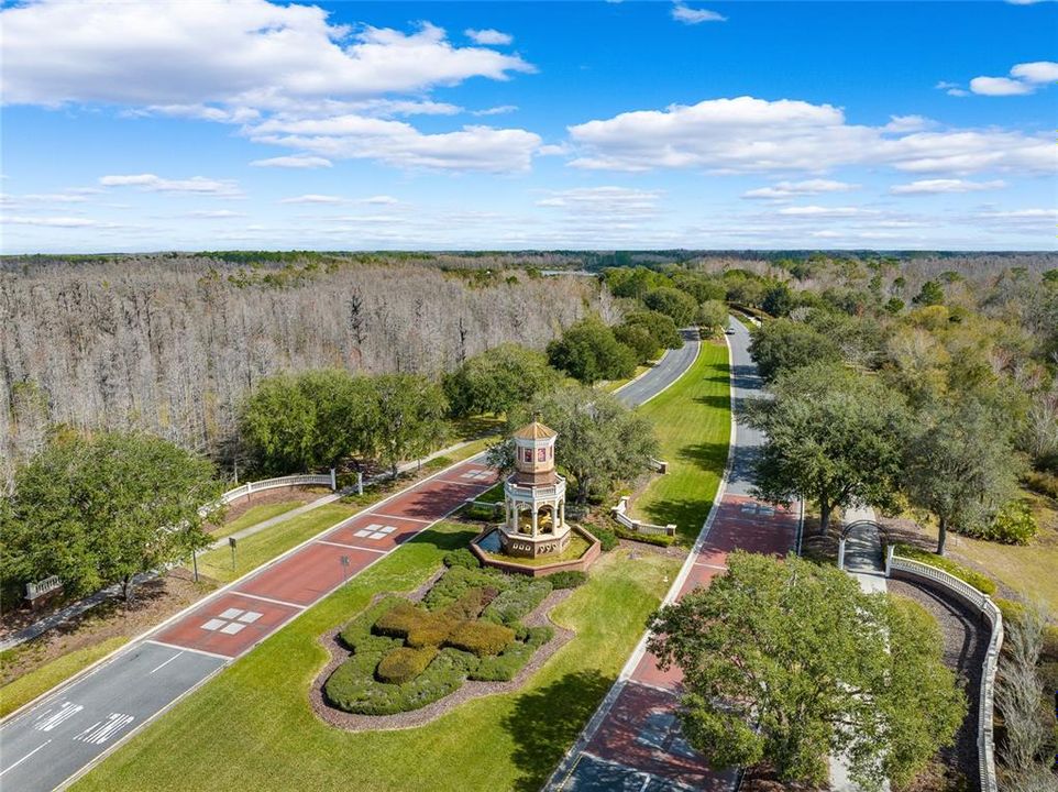 For Sale: $899,900 (4 beds, 2 baths, 2941 Square Feet)