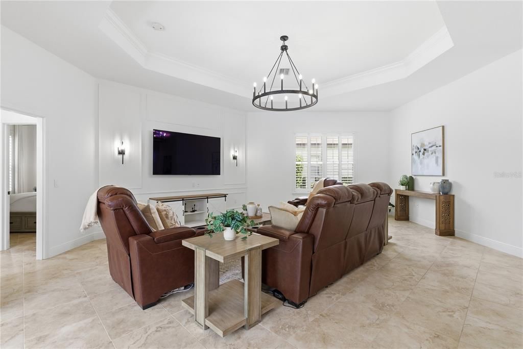 For Sale: $899,900 (4 beds, 2 baths, 2941 Square Feet)