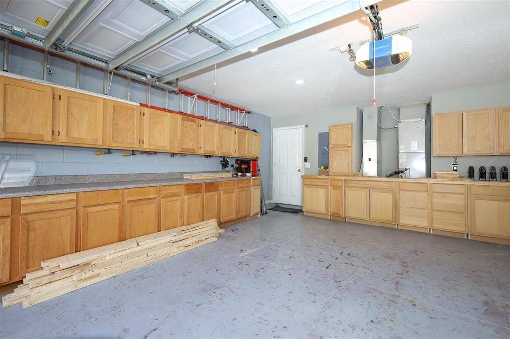 En Venta: $425,000 (4 camas, 2 baños, 2573 Pies cuadrados)
