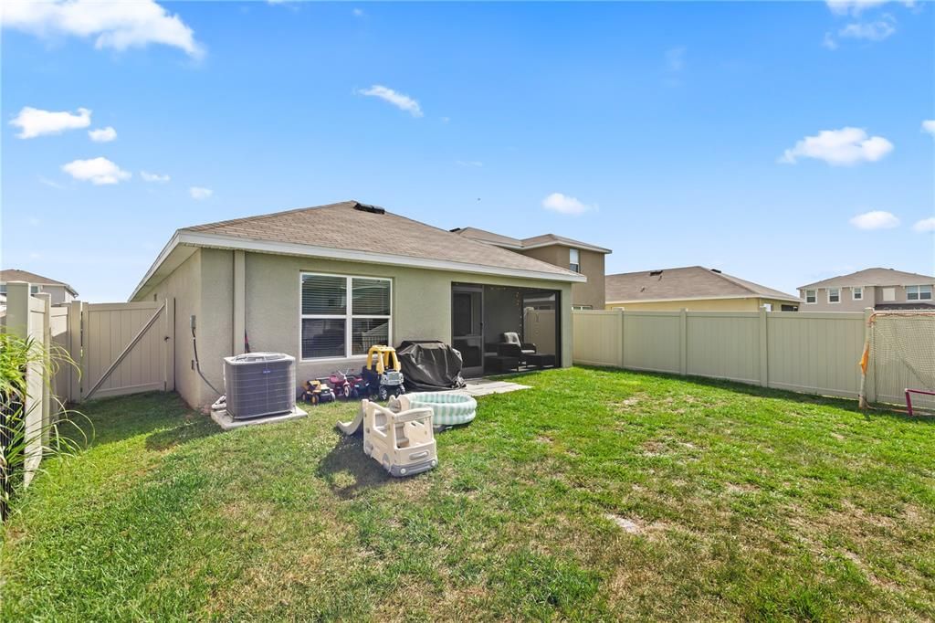 For Sale: $319,000 (3 beds, 2 baths, 1516 Square Feet)